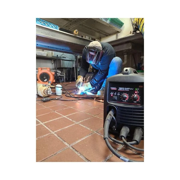 Lincoln Electric 180 Amp Weld-Pak 180i Multi-Process Stick/MIG/Flux-Core/TIG, 120V or 230V Aluminum Welder with Spool Gun sold separately - K5257-1 2
